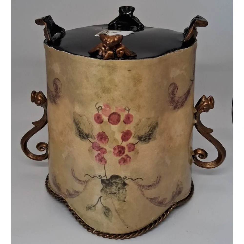 Vintage Style‎ Decorative Cache Pot with Handles and Grape Design